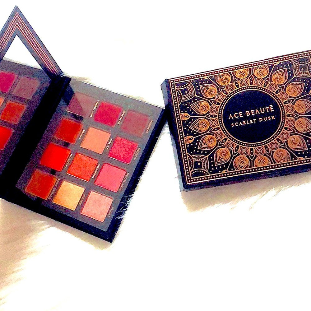 Ace Beaute Scarlett Dusk Eye Pallet